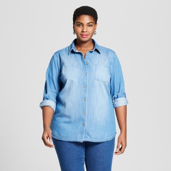 Tops - Denim Long sleeve button down shirt